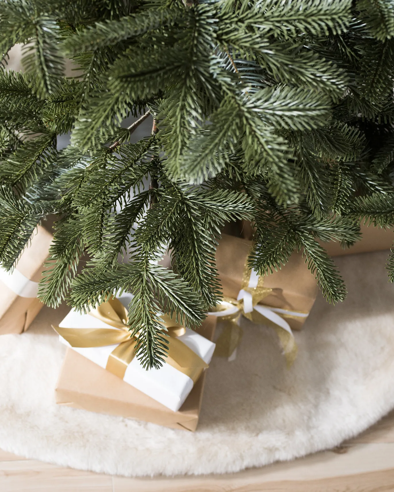 Künstliche Weihnachtsbäume – Europäische Tannen – Bild 5